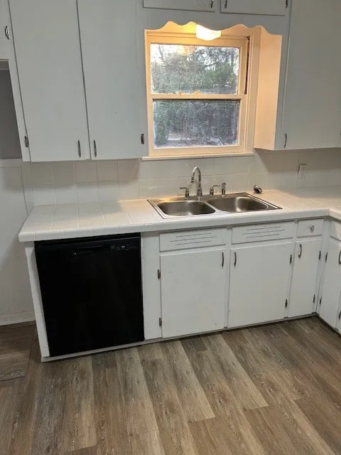 104 Emberwood Drive Robinson, TX 76706
