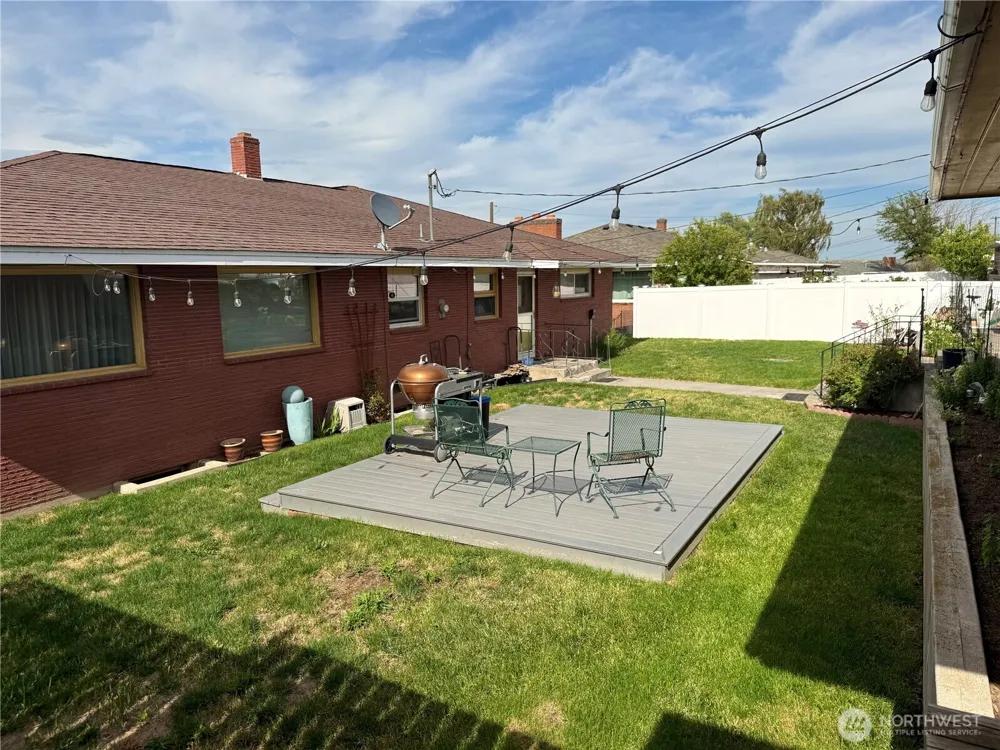 712 E 2nd Avenue Odessa, WA 99159