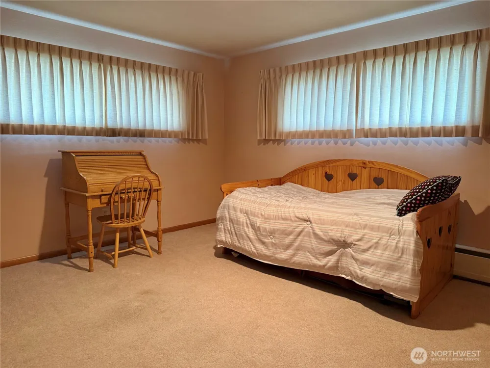 712 E 2nd Avenue Odessa, WA 99159