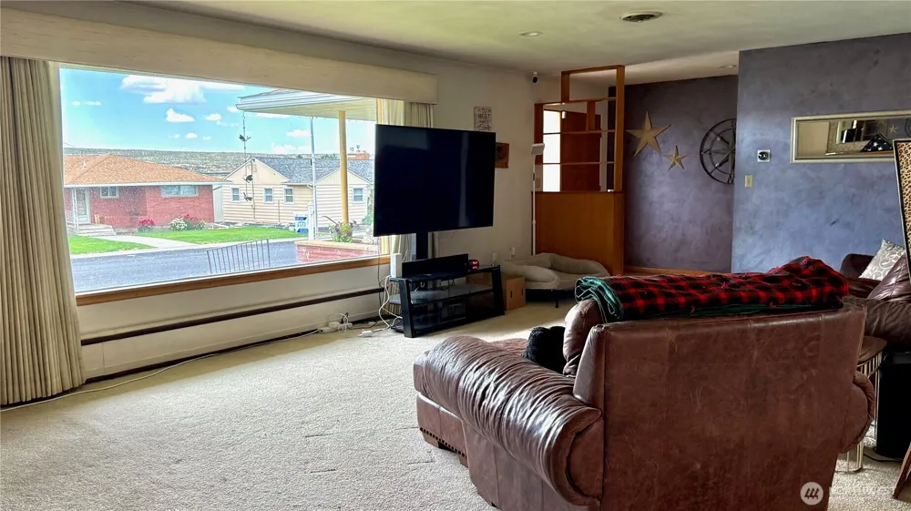 712 E 2nd Avenue Odessa, WA 99159