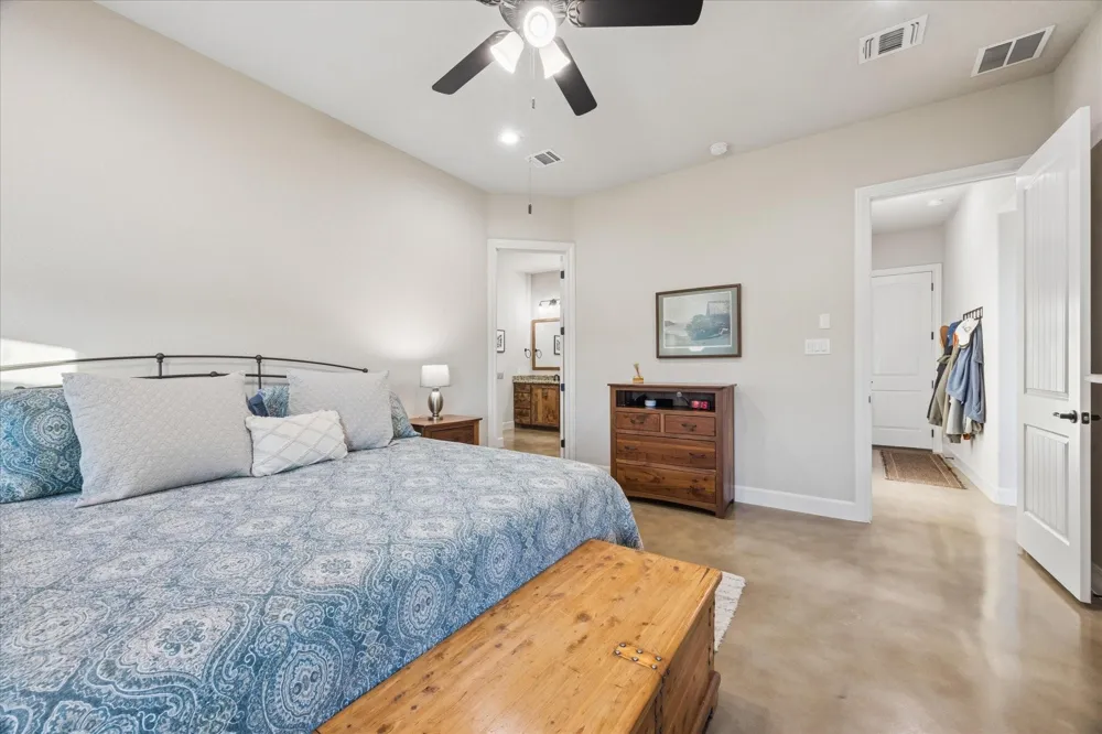 219 Flanders Fischer, TX 78623