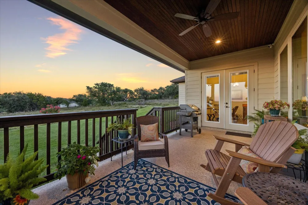 219 Flanders Fischer, TX 78623