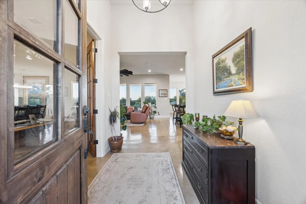219 Flanders Fischer, TX 78623