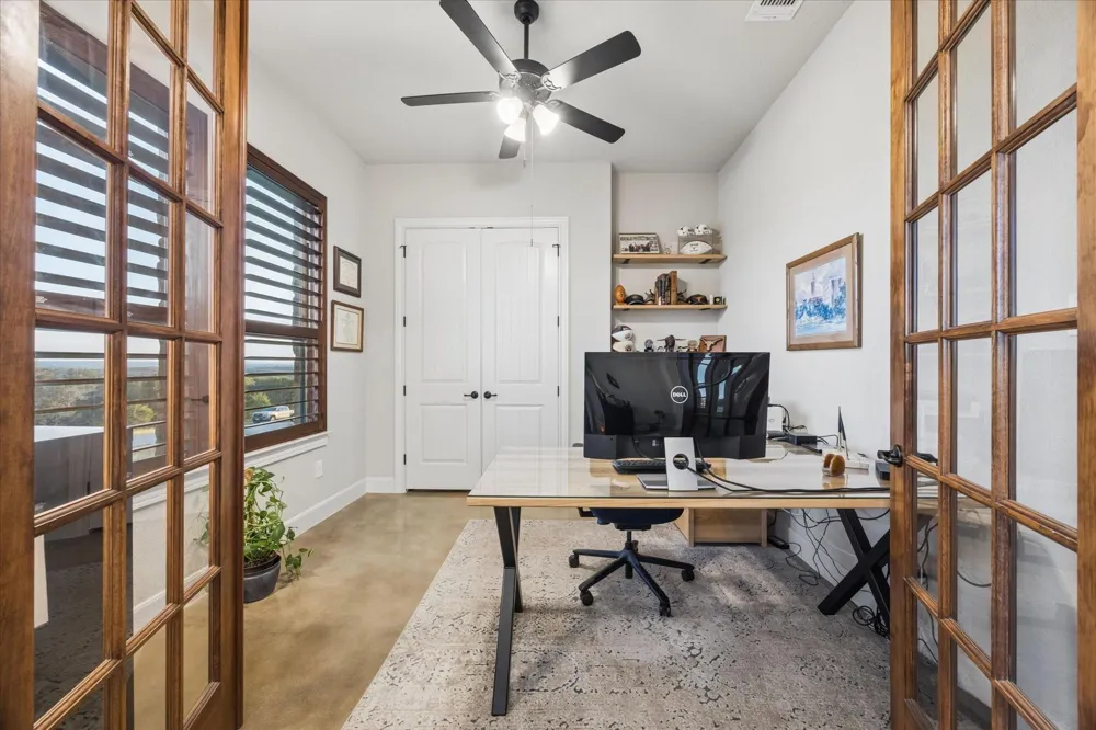 219 Flanders Fischer, TX 78623