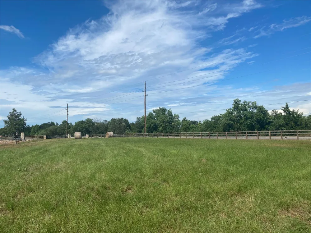 32007 Meadow View Lane Waller, TX 77484