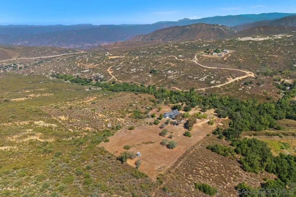 23895 Ladrido Ramona, CA 92065