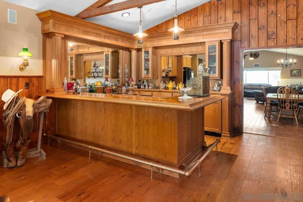 23895 Ladrido Ramona, CA 92065