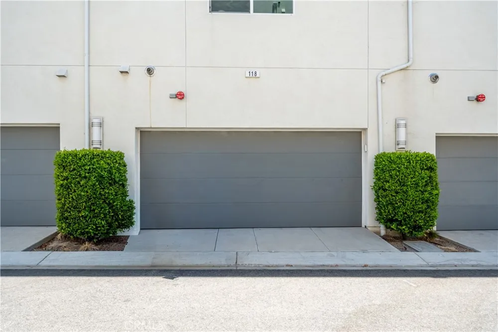 118 Terrapin Irvine, CA 92618