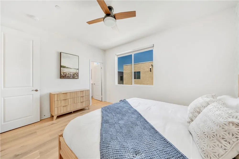 118 Terrapin Irvine, CA 92618