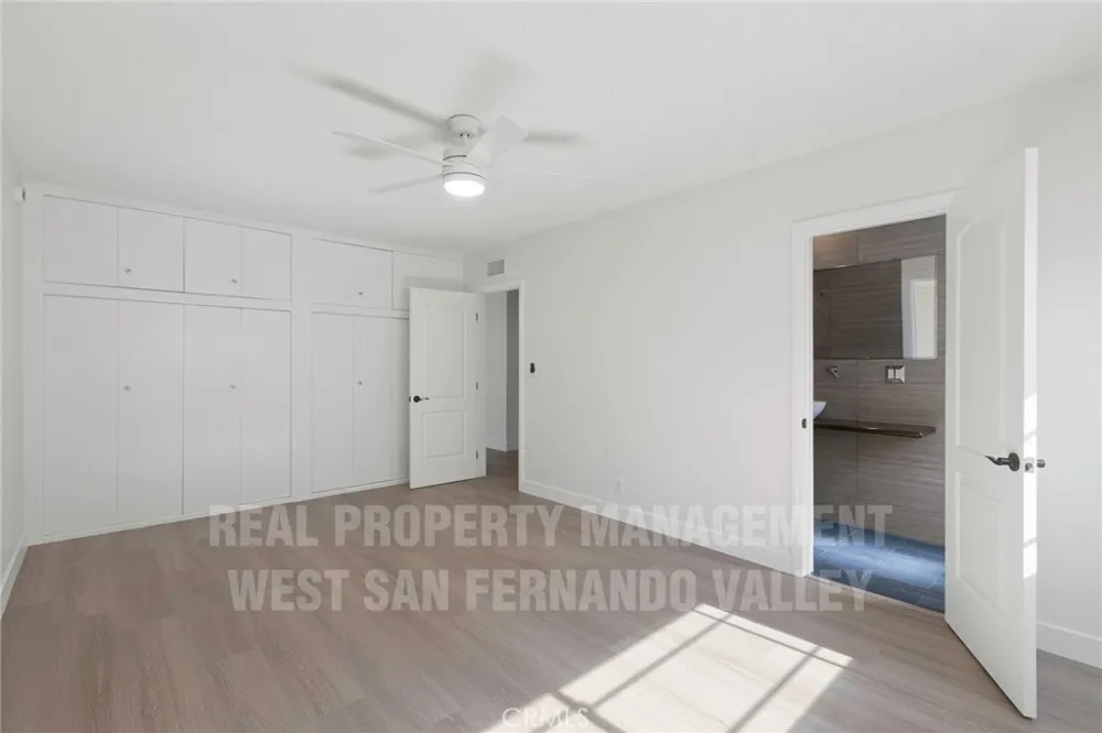 12920 Aetna St. Van Nuys, CA 91401