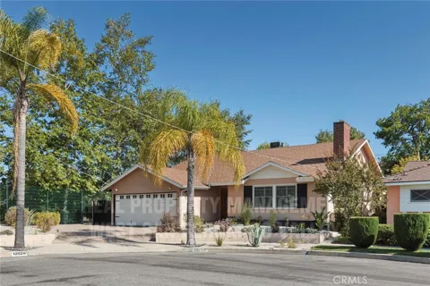 12920 Aetna St.