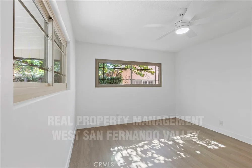 12920 Aetna St. Van Nuys, CA 91401