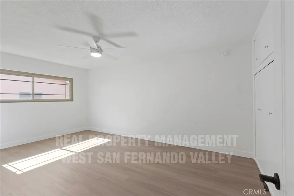 12920 Aetna St. Van Nuys, CA 91401