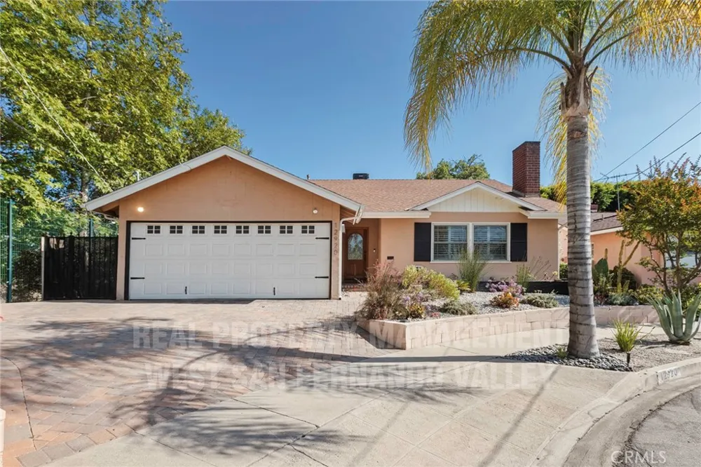 12920 Aetna St. Van Nuys, CA 91401