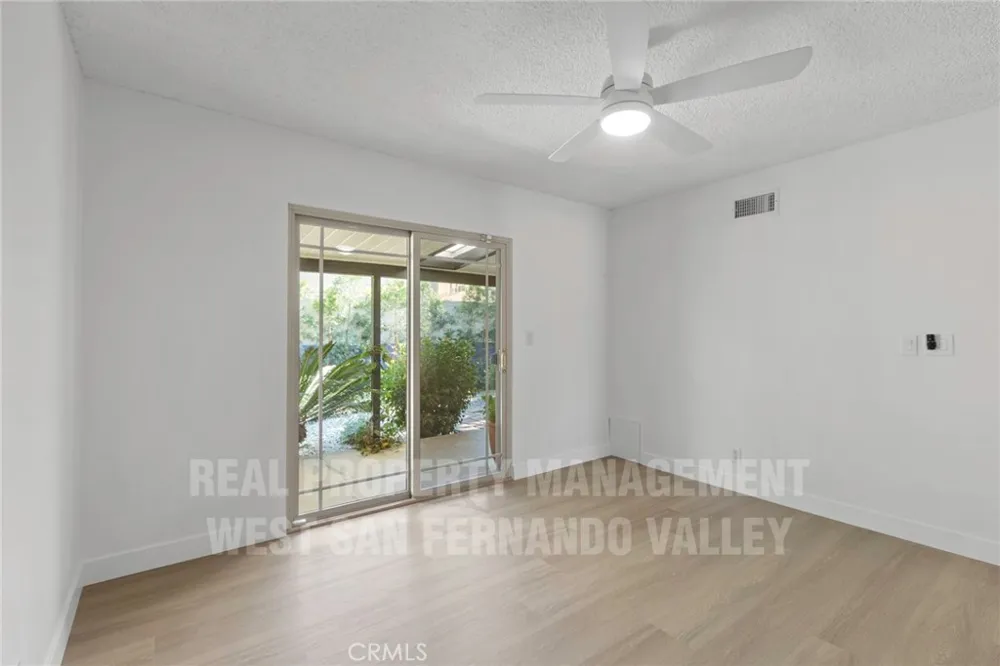 12920 Aetna St. Van Nuys, CA 91401
