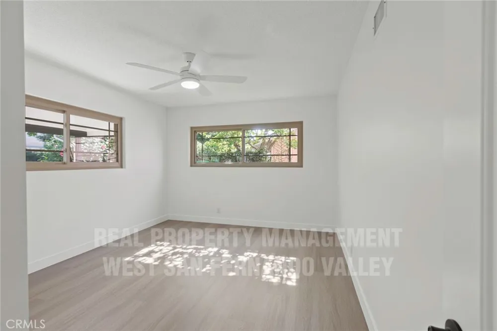 12920 Aetna St. Van Nuys, CA 91401