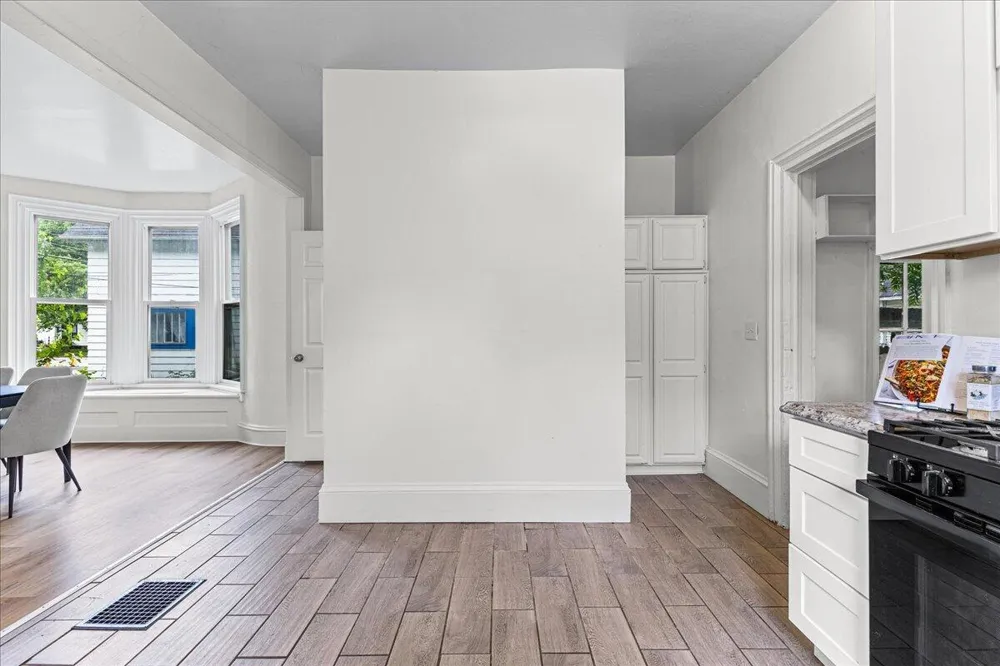 204 Orange Street Jackson City, MI 49202