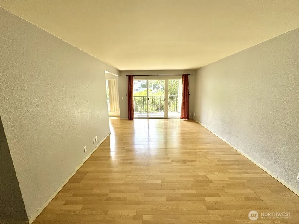 12701 NE 9th Place #D105 Bellevue, WA 98005