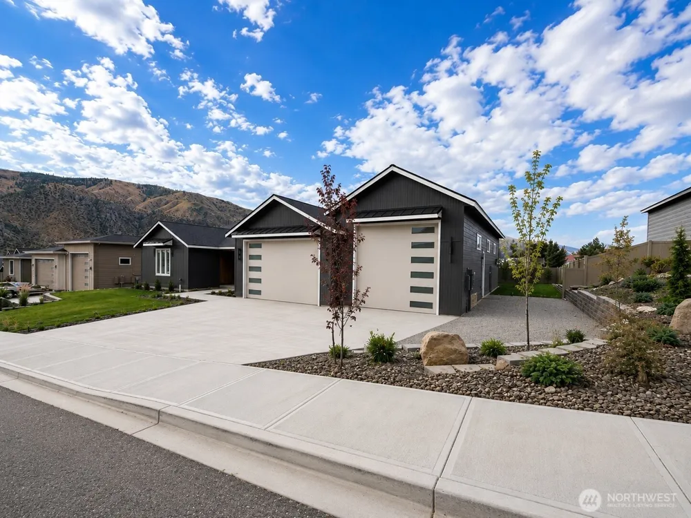 15005 Allison Place Entiat, WA 98822