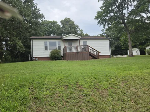 848 N Hurricane Creek Rd