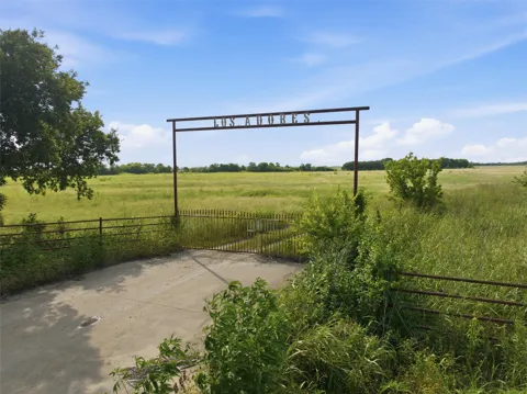 2519 Hwy 7 Highway