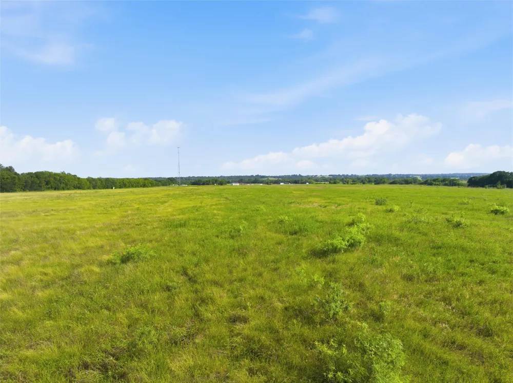 2519 Hwy 7 Highway Chilton, TX 76632