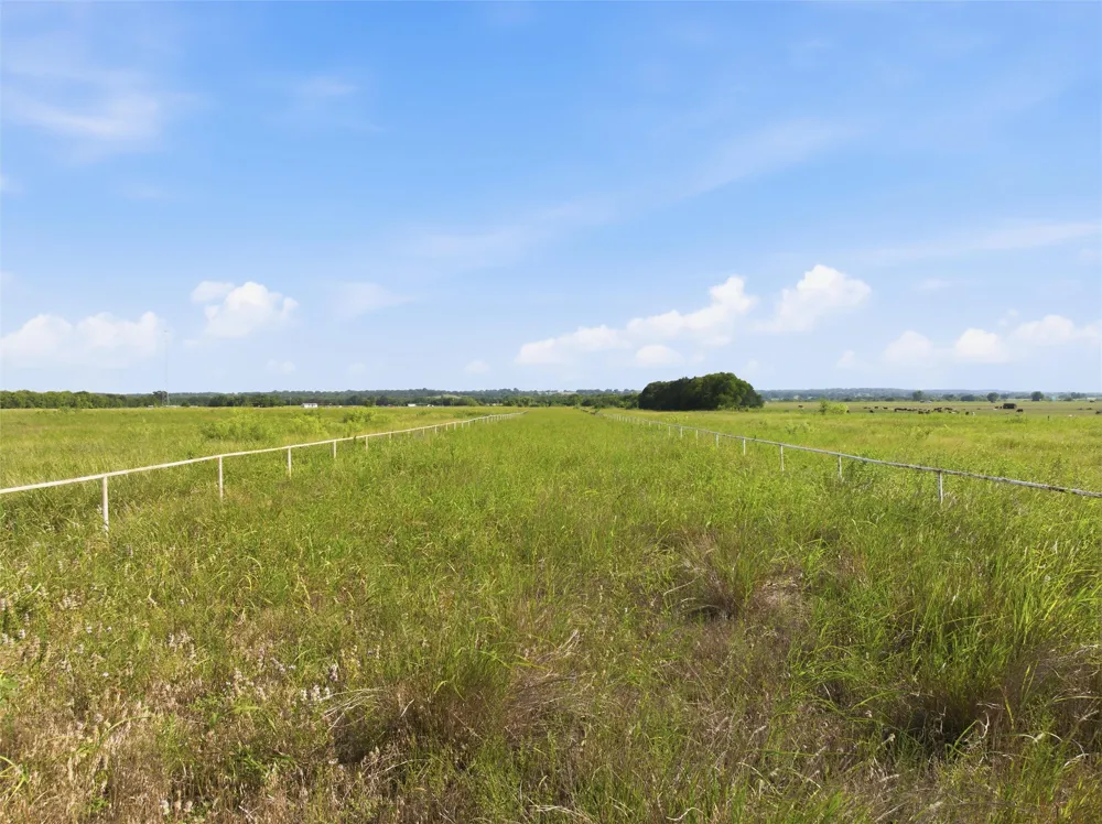 2519 Hwy 7 Highway Chilton, TX 76632