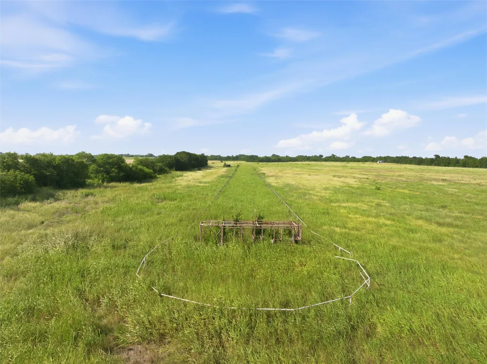 2519 Hwy 7 Highway Chilton, TX 76632