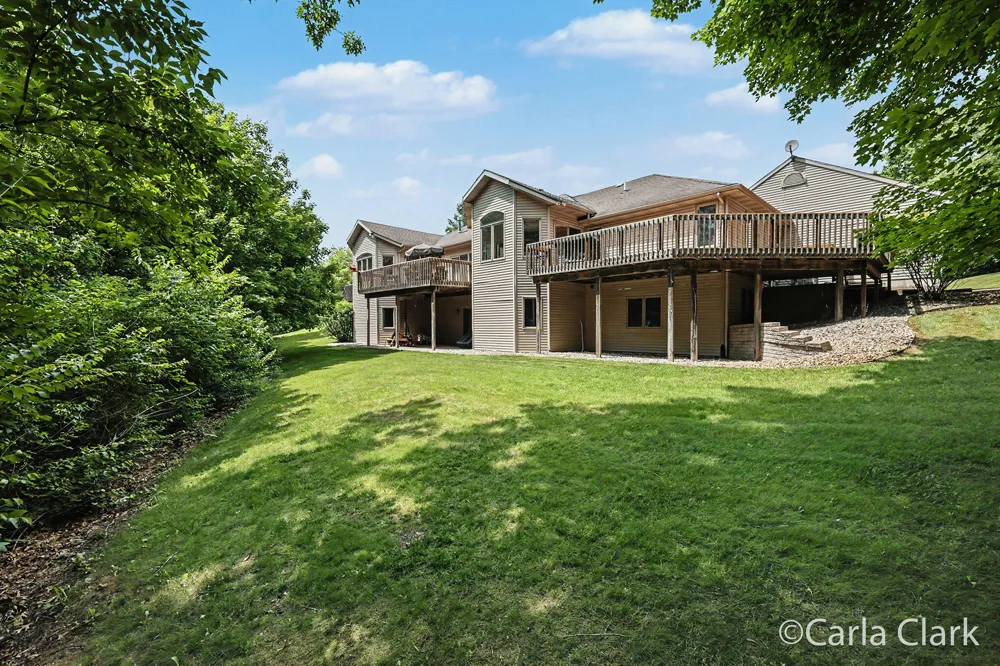 9899 Twelve Point Drive NE Rockford, MI 49341