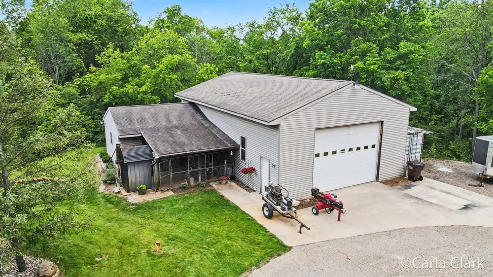 9899 Twelve Point Drive NE Rockford, MI 49341