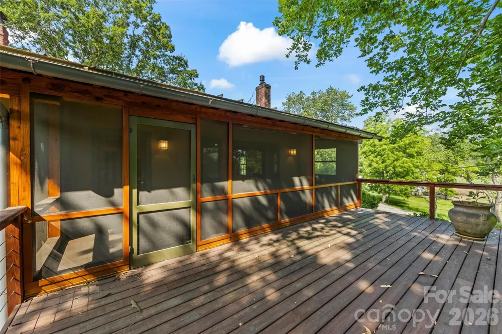 432 Turkey Creek Road Leicester, NC 28748