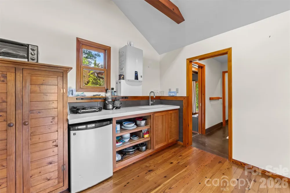 432 Turkey Creek Road Leicester, NC 28748