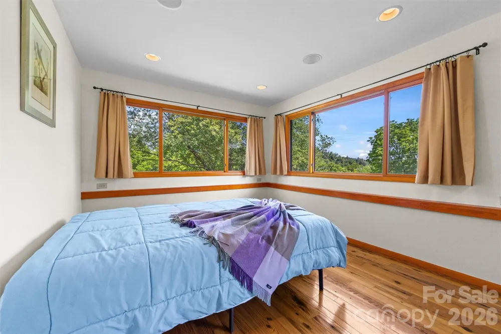 432 Turkey Creek Road Leicester, NC 28748