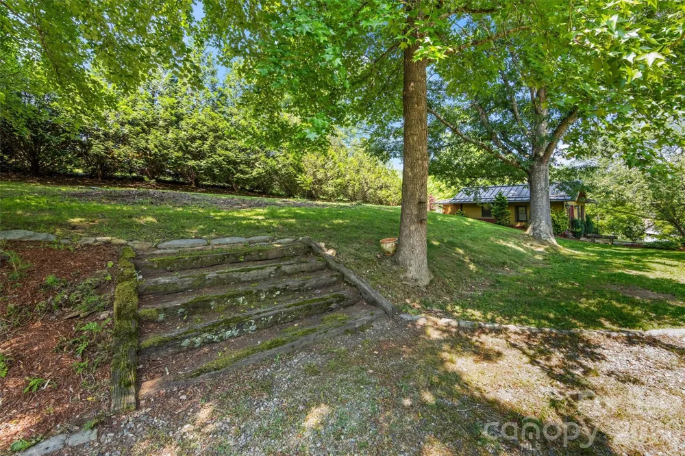 432 Turkey Creek Road Leicester, NC 28748