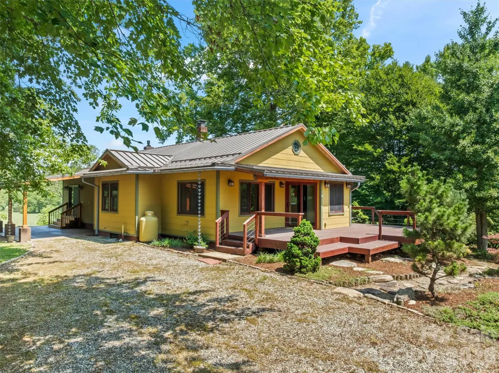 432 Turkey Creek Road Leicester, NC 28748