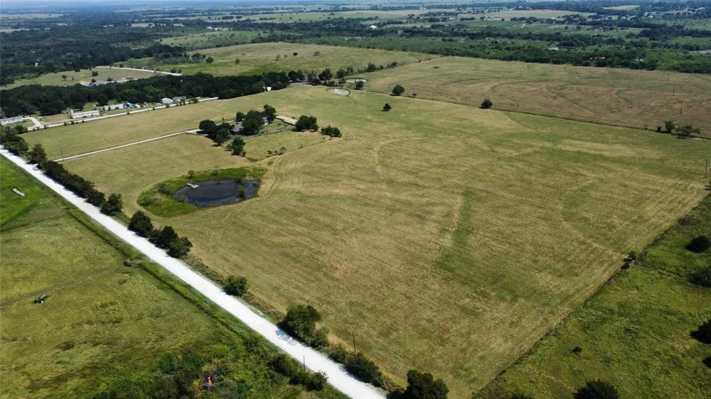 471 HCR 3335 ROAD Hubbard, TX 76648