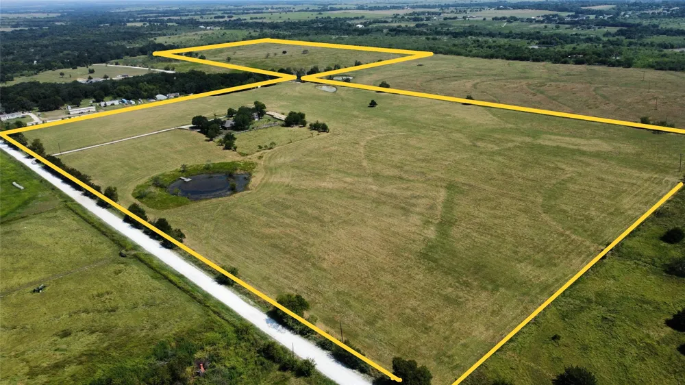 471 HCR 3335 ROAD Hubbard, TX 76648