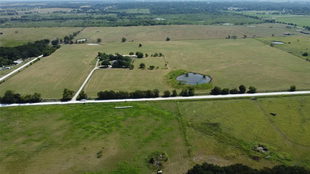 471 HCR 3335 ROAD Hubbard, TX 76648