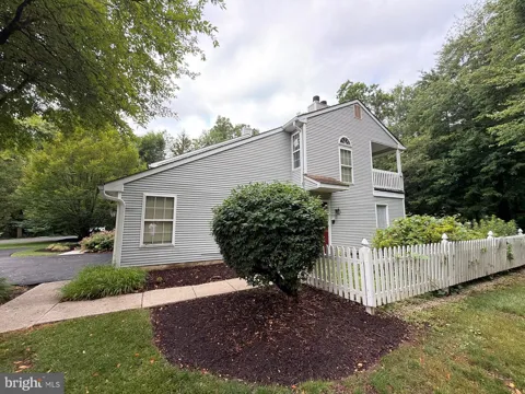 1652 COVINGTON ROAD