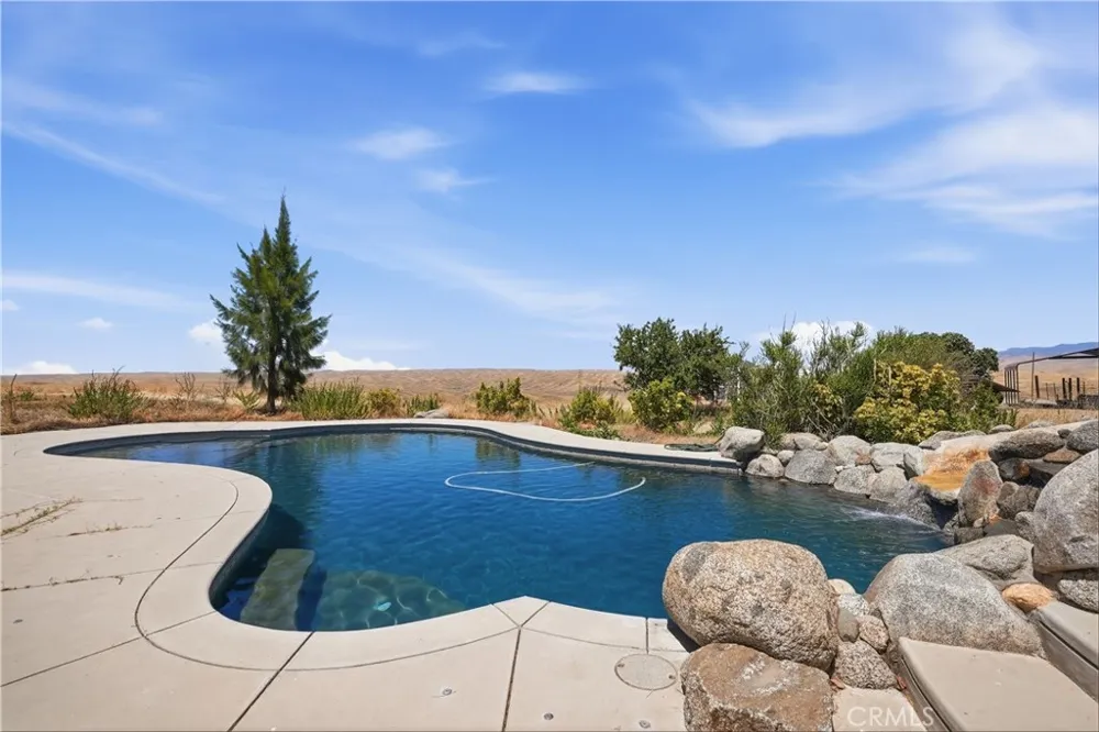 9701 S Granite Bakersfield, CA 93308