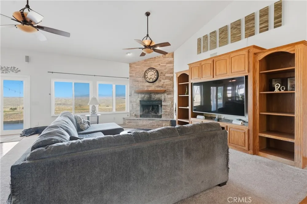 9701 S Granite Bakersfield, CA 93308