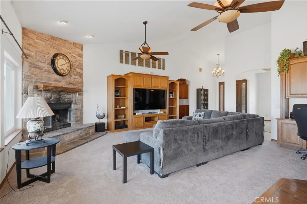 9701 S Granite Bakersfield, CA 93308