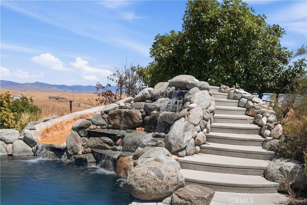9701 S Granite Bakersfield, CA 93308