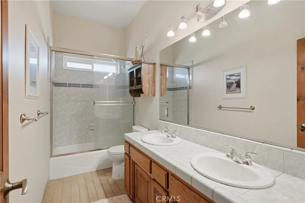 9701 S Granite Bakersfield, CA 93308