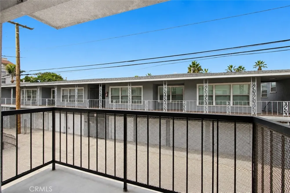 923 E Ocean #5 Long Beach, CA 90802
