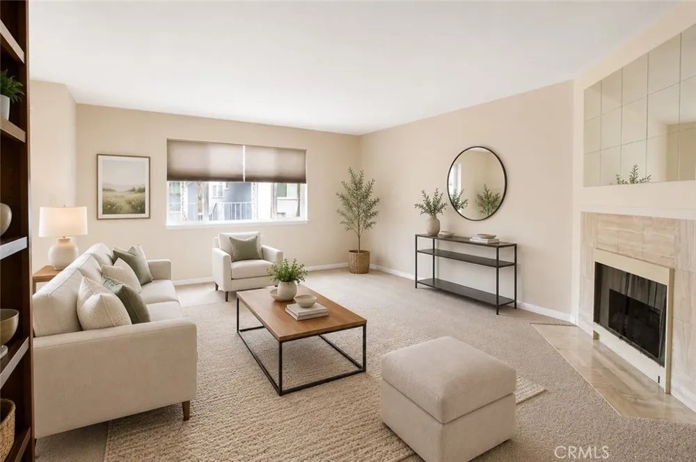 923 E Ocean #5 Long Beach, CA 90802