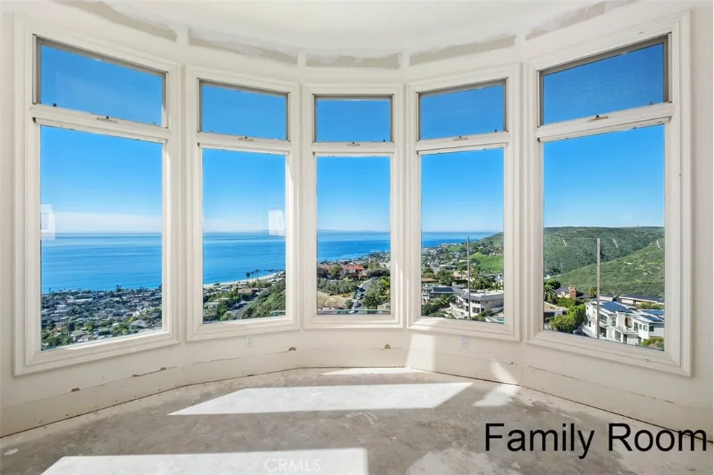 1425 Samoa Way Laguna Beach, CA 92651