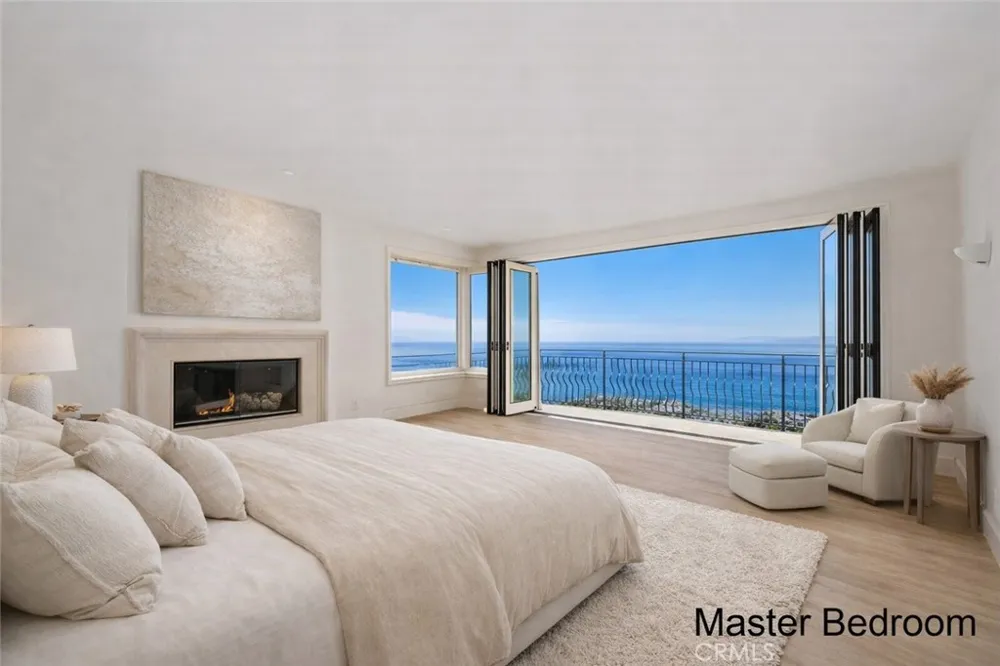 1425 Samoa Way Laguna Beach, CA 92651