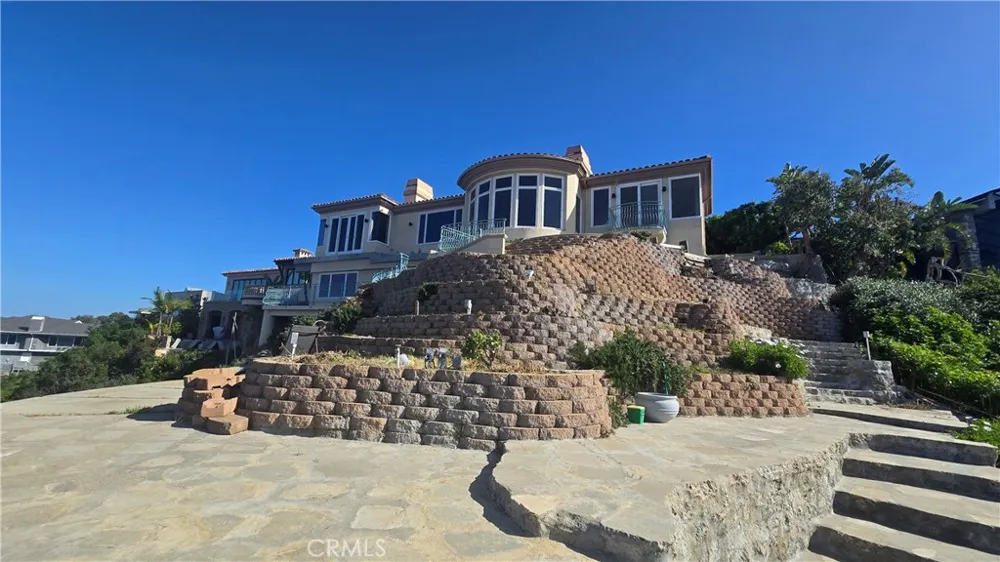 1425 Samoa Way Laguna Beach, CA 92651
