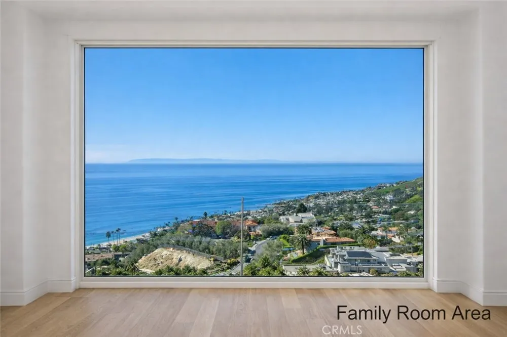 1425 Samoa Way Laguna Beach, CA 92651